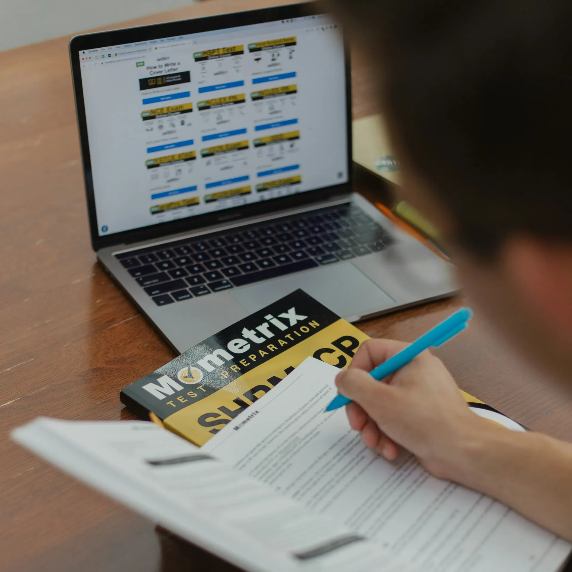 [L4AEQAAPP] FAQ Level 4 Award in the External Quality Assurance of Assessment Processes and Practice